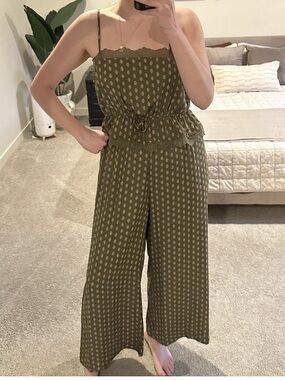 FULl SET women’s Lace Trim Satin Top/Wide Leg Printed Palazzo Pants in Olive